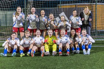 Bild 459 - wBJ Hamburger SV - Eimsbuettler TV 2 : Ergebnis: 16:0